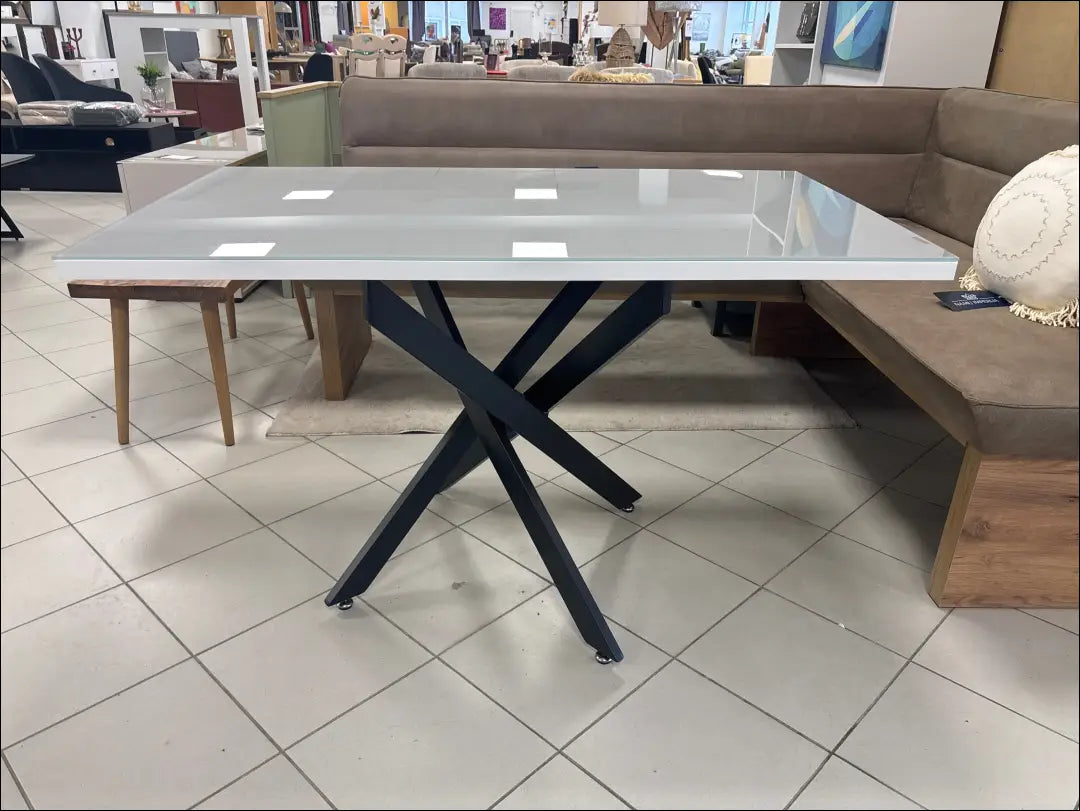 Valgomojo stalas VI1201 - €168 Save 50% 100-200, __label:Pristatymas 1-2 d.d., color-balta, color-pilka, material-mdf