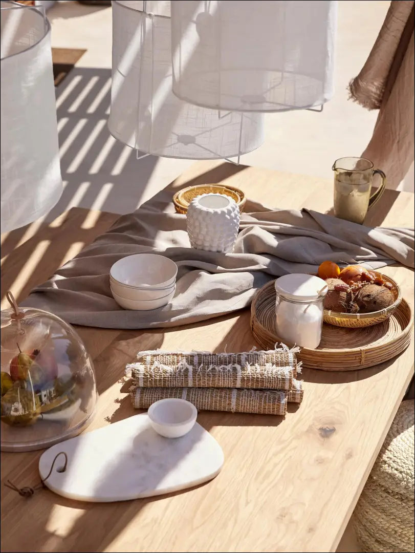 Valgomojo stalas VI238 - €270 Save 70% __label:Pristatymas 1-2 d.d., color-balta, color-ruda, material-medzio-masyvas,