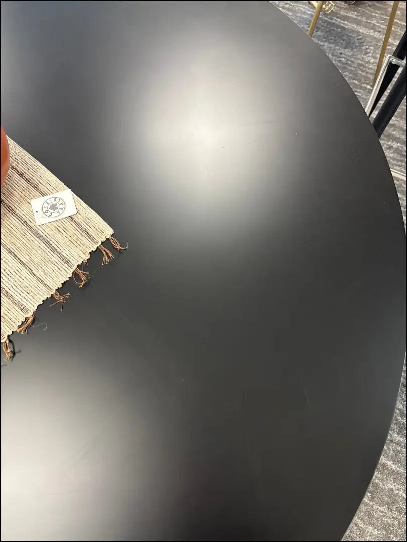 Valgomojo stalas VI602 - €277 Save 65% __label:Pristatymas 1-2 d.d., color-juoda, material-mdf, material-metalas,