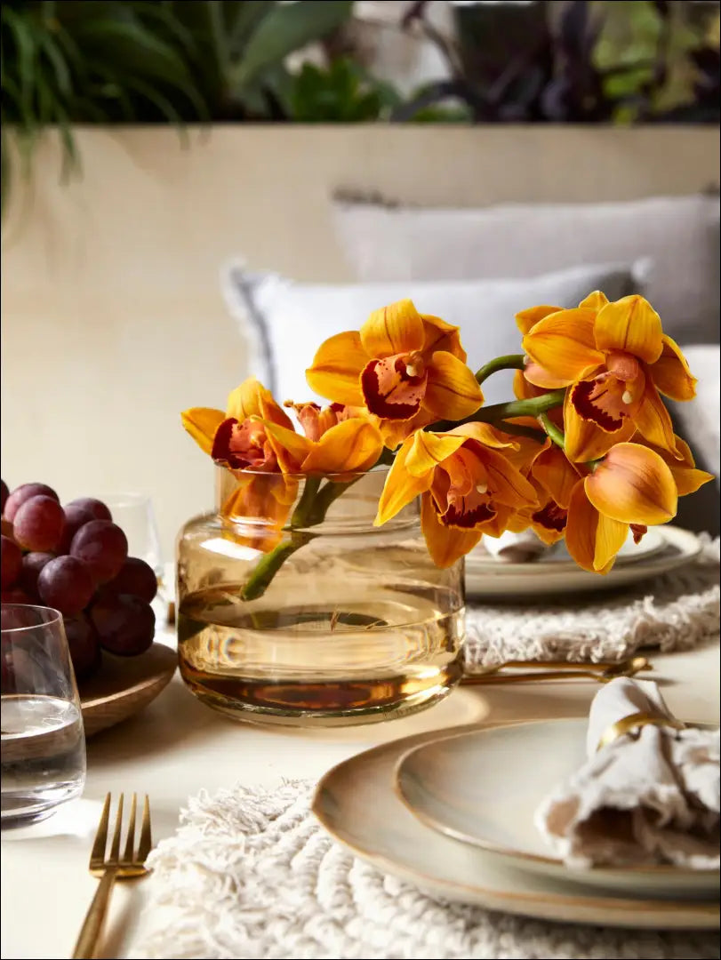 Vaza DI3743 - €7 Save 65% __label:Pristatymas 1-2 d.d., color-ruda, color-smelio, interjeras, material-stiklas Ruda