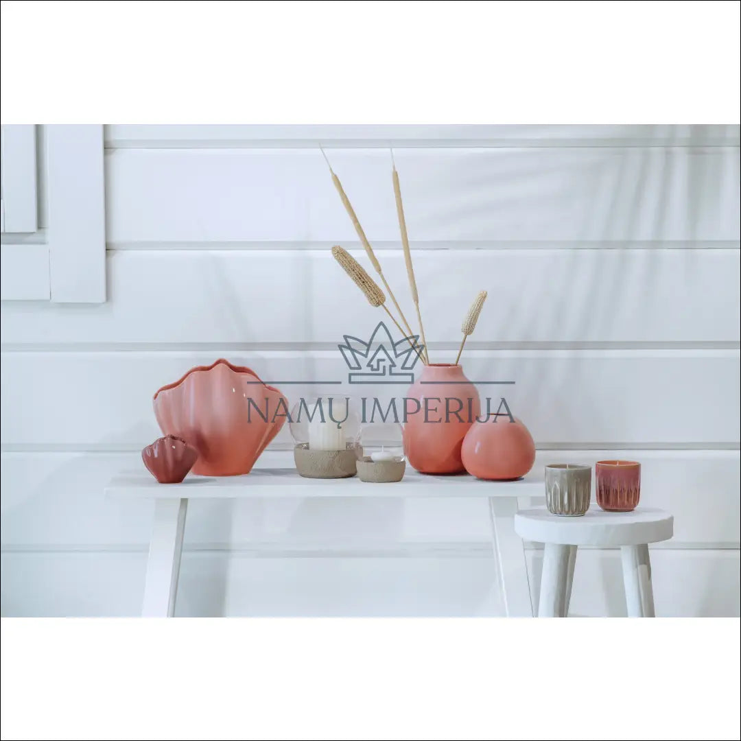 Vaza DI8588 - €35 Save 50% 25-50, __label:Pristatymas 1-2 d.d., color-rozine, interjeras, material-porcelianas €25