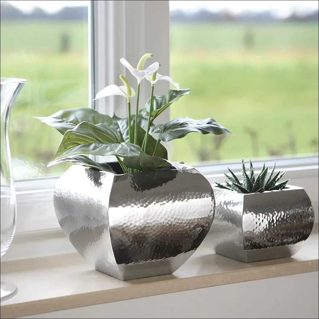 Vazonas DI10950 - €33 Save 50% 25-50, __label:Pristatymas 1-2 d.d., color-sidabrine, interjeras, material-metalas €25