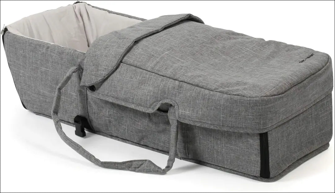 Vežimėlis “CHIC 4 BABY” KI1733 - €275 Save 50% __label:Pristatymas 1-2 d.d., color-pilka, kita, material-metalas,