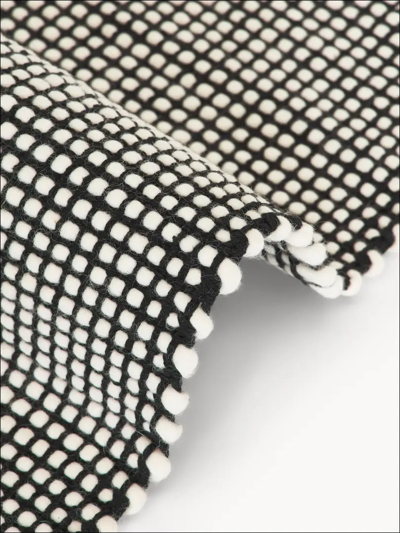 Vilnos kilimas RU857 - €103 Save 55% 100-200, __label:Pristatymas 1-2 d.d., color-juoda, color-kremas, kilimai 120 cm x