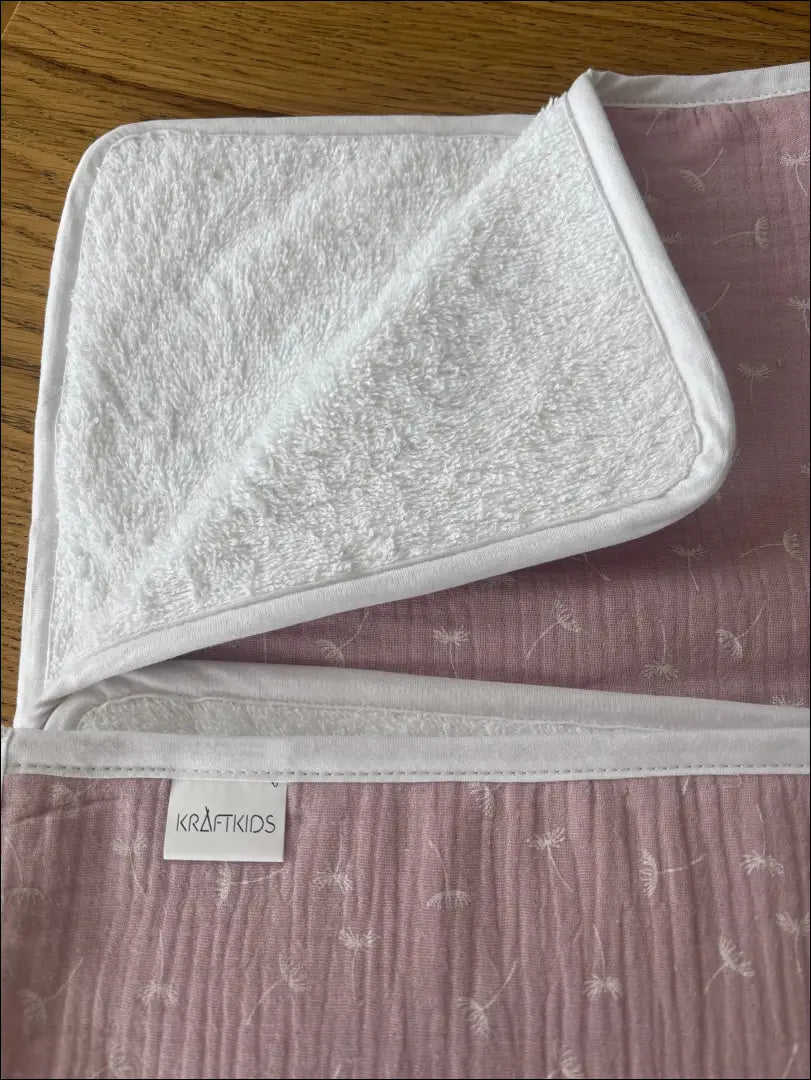 Vystymo kilimėlis DI11173 - €12 Save 60% __label:Pristatymas 1-2 d.d., antklodes-uzvalkalas, color-balta, color-rozine,